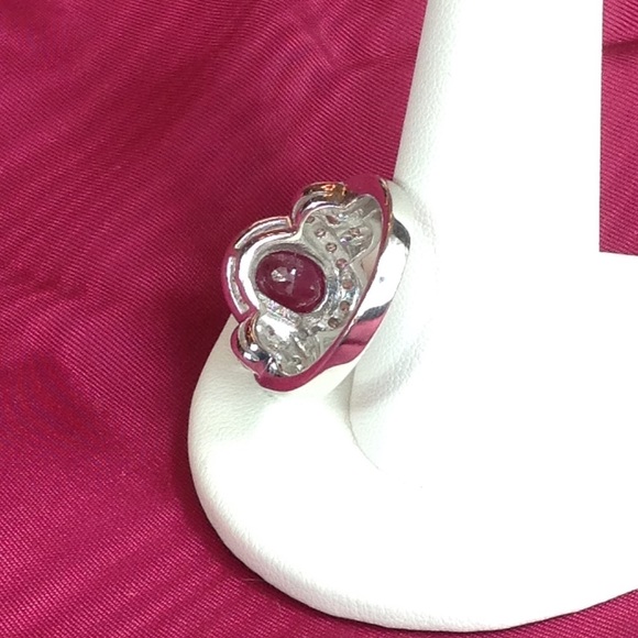 Genuine Mahaleo Ruby & Zircon Ring - Picture 8 of 8